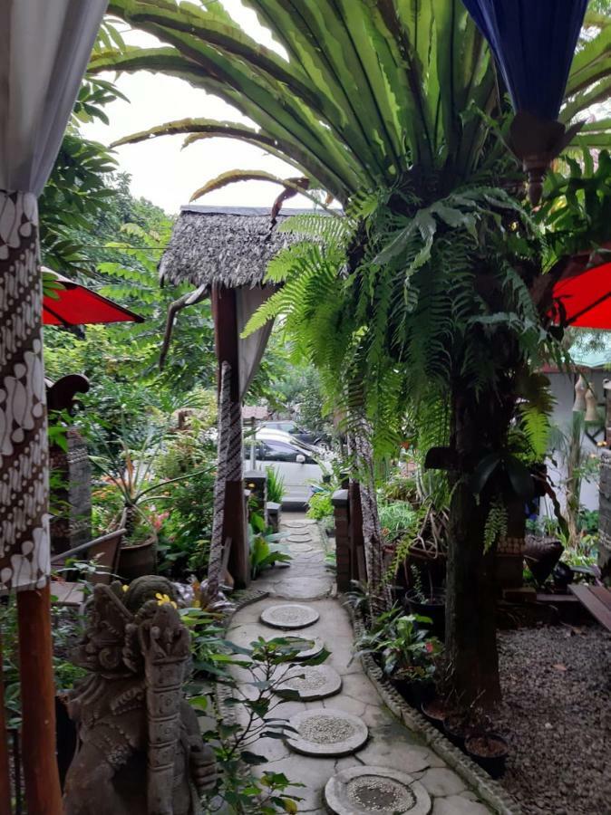 Badjoeri Ethnic Wooden Homestay Bandung Exteriör bild